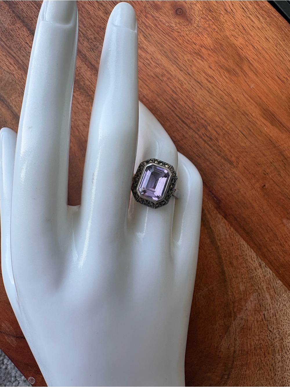Vintage Art Deco Sterling Silver Ring with Purple Gemstone - Size 6.75
